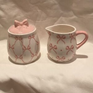 Pink Bow Cream and Sugar Set